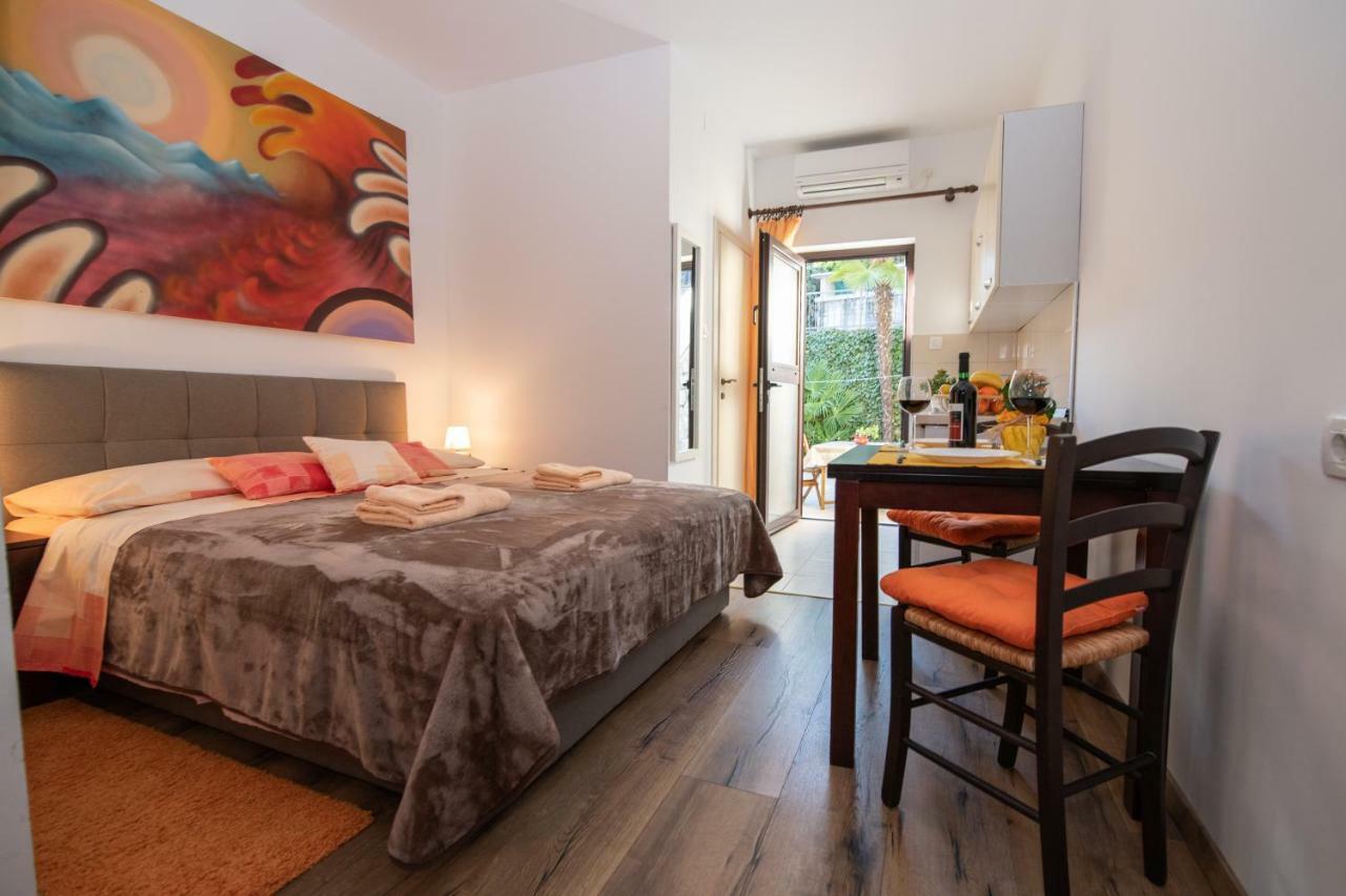 Studio Apartman Tasha Opatija Exterior foto